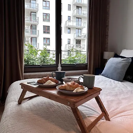 公寓 Maya's Flats & 73 - Garnizon