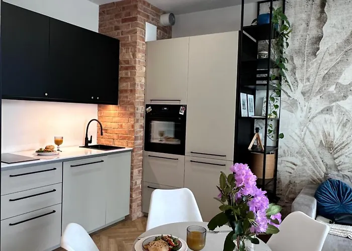 Maya's Flats & 73 - Garnizon Gdansk